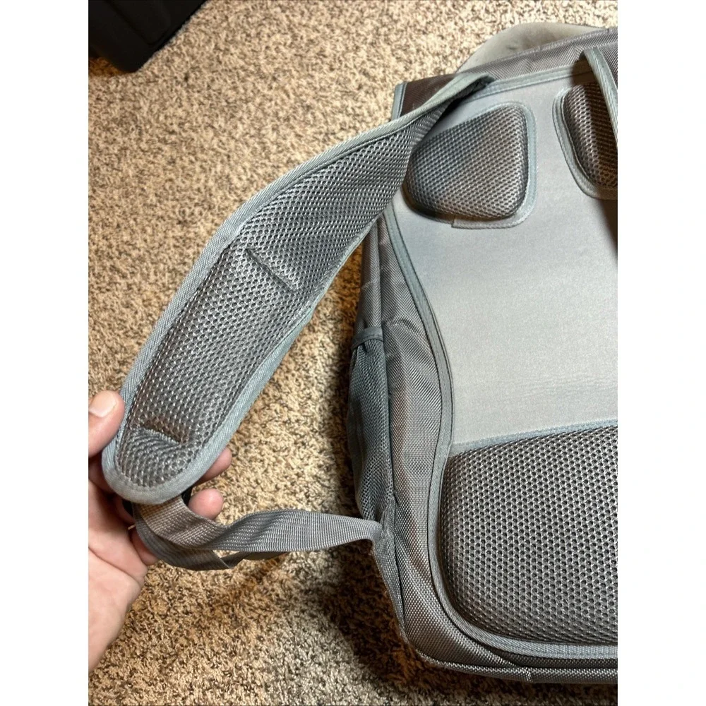 Microsoft Padded Laptop Backpack Strap Multiple Pockets Zip Blue Gray 18